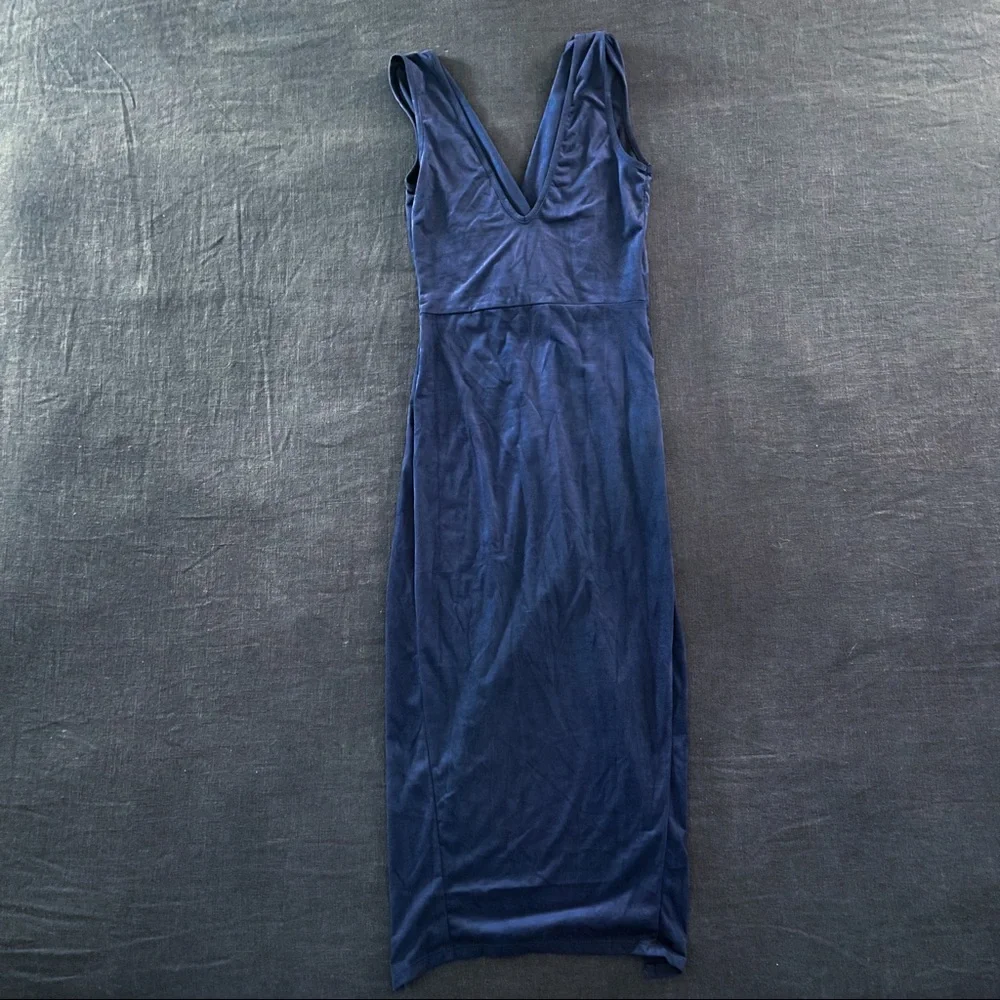 Fashion Nova deep sleeveless